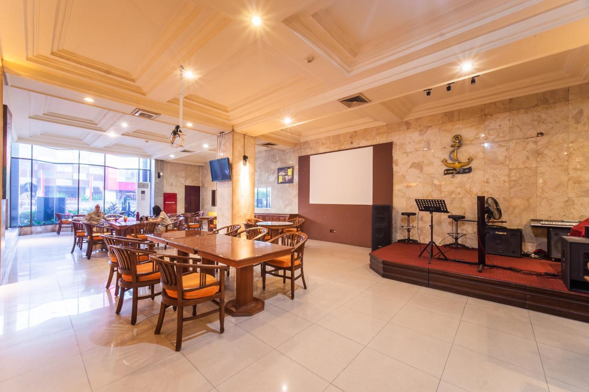Adika Hotel Bahtera Klandasan Kecil Zewnętrze zdjęcie