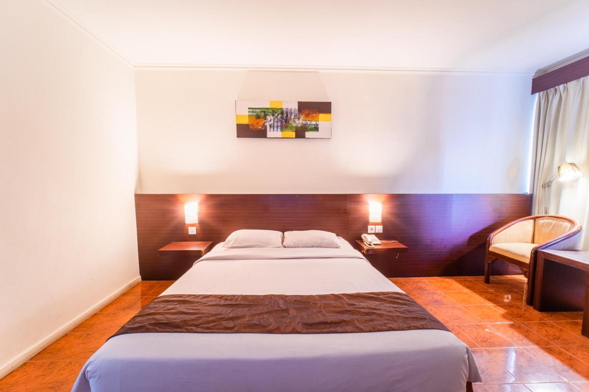 Adika Hotel Bahtera Klandasan Kecil Zewnętrze zdjęcie