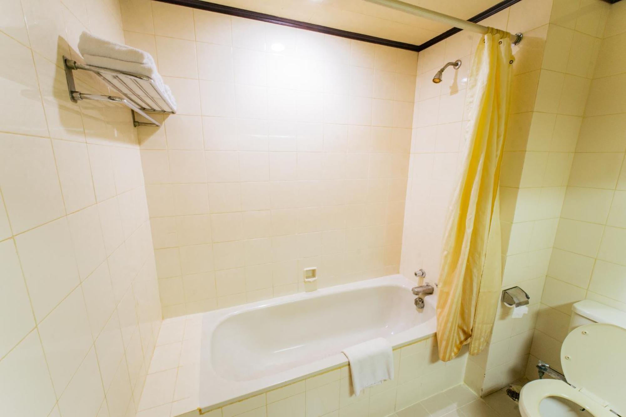 Adika Hotel Bahtera Klandasan Kecil Zewnętrze zdjęcie