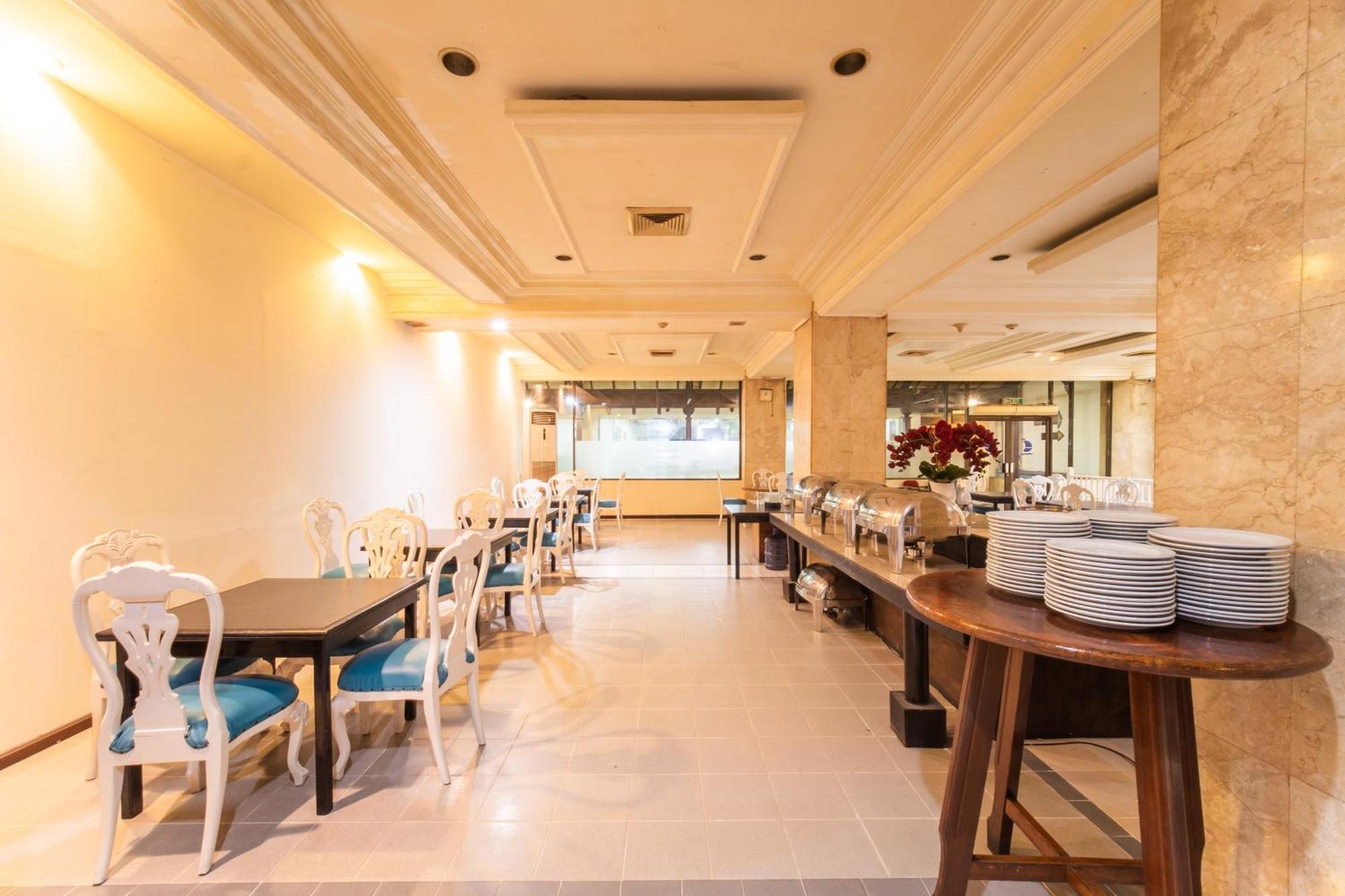 Adika Hotel Bahtera Klandasan Kecil Zewnętrze zdjęcie