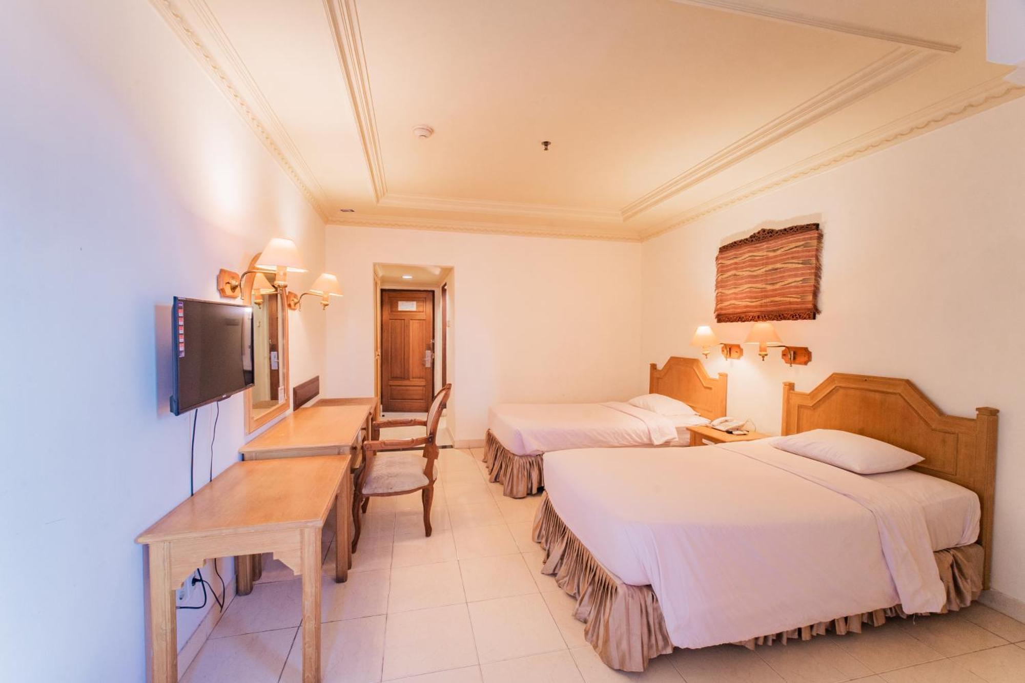 Adika Hotel Bahtera Klandasan Kecil Zewnętrze zdjęcie